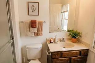 17041 Catalpa Ct, Rockville, MD 20855 - Photo 15