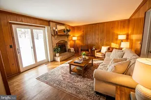 17041 Catalpa Ct, Rockville, MD 20855 - Photo 7