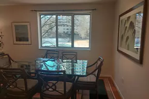 10208 Rockville Pik, Rockville, MD 20852 - Photo 9