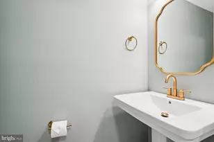 7623 Nutwood Ct, Rockville, MD 20855 - Photo 31