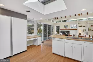 5208 Woodlawn Ave, Chevy Chase, MD 20815 - Photo 13