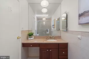 14416 Pecan Dr, Rockville, MD 20853 - Photo 19