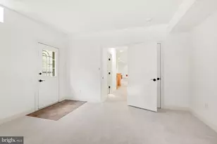 10405 Sandringham Ct, Potomac, MD 20854 - Photo 65