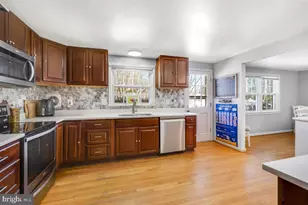 19105 N Pike Creek Pl, Montgomery Village, MD 20886 - Photo 15