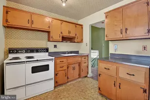 13220 Holdridge Rd, Silver Spring, MD 20906 - Photo 9