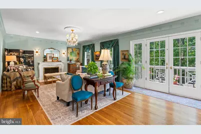 8 Farmington Court, Chevy Chase, MD 20815 - Photo 9