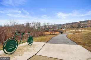 23620 Overlook Park Dr, Clarksburg, MD 20871 - Photo 35