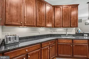 23620 Overlook Park Dr, Clarksburg, MD 20871 - Photo 5