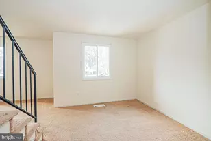 19041 Capehart Dr, Montgomery Village, MD 20886 - Photo 5