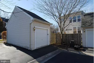 13950 Lullaby Road, Germantown, MD 20874 - Photo 3