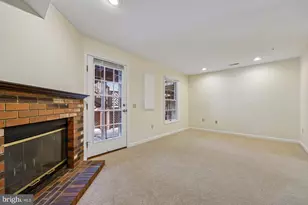 24 Steeple Ct, Germantown, MD 20874 - Photo 31