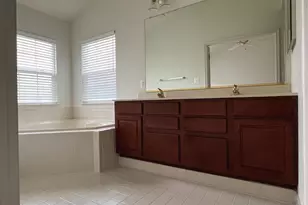 13416 Fountain Club Dr, Germantown, MD 20874 - Photo 35