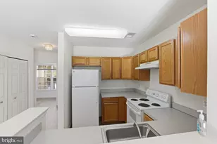 12982 Pinnacle Dr, Germantown, MD 20874 - Photo 3