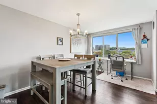 10201 Grosvenor Pl, North Bethesda, MD 20852 - Photo 11