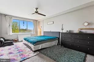 10201 Grosvenor Pl, North Bethesda, MD 20852 - Photo 21