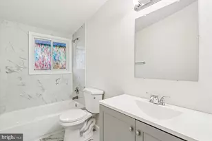 420 Lamberton Dr, Silver Spring, MD 20902 - Photo 23