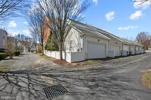 1105 Havencrest St, Rockville, MD 20850 - Photo 39