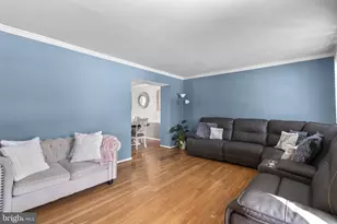 18723 Capella Ln, Gaithersburg, MD 20877 - Photo 3