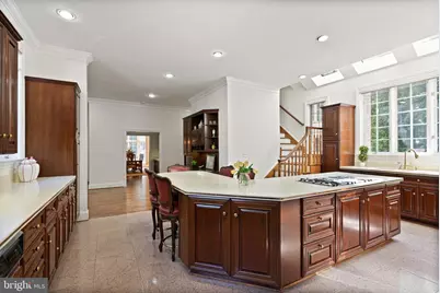 9721 Sorrel Avenue, Potomac, MD 20854 - Photo 39