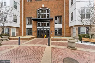 501 Hungerford Dr, Rockville, MD 20850 - Photo 25