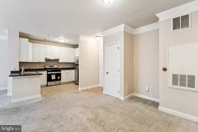 501 Hungerford Drive #137, Rockville, MD 20850 - Photo 7