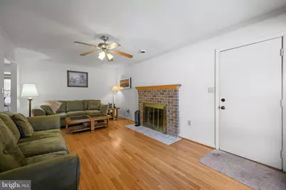 11844 Dinwiddie Drive, Rockville, MD 20852 - Photo 5