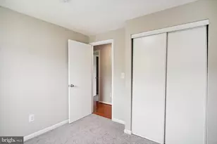 19314 Sandy Lake Dr, Gaithersburg, MD 20879 - Photo 17