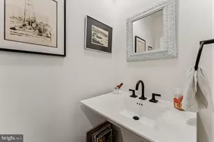 3559 Hamlet Pl, Chevy Chase, MD 20815 - Photo 13