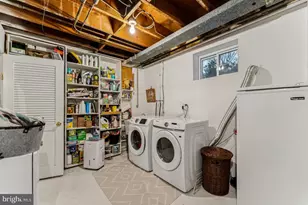 3559 Hamlet Pl, Chevy Chase, MD 20815 - Photo 25