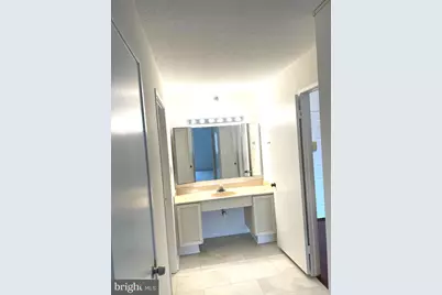 15100 Interlachen Drive #4-901, Silver Spring, MD 20906 - Photo 17