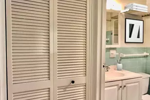 10201 Grosvenor Pl, North Bethesda, MD 20852 - Photo 9