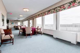 10201 Grosvenor Pl, North Bethesda, MD 20852 - Photo 33