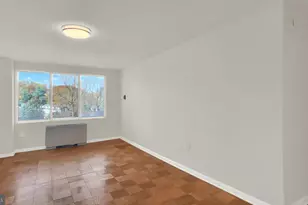 10201 Grosvenor Pl, North Bethesda, MD 20852 - Photo 13