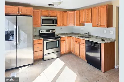 20559 Strath Haven Drive, Gaithersburg, MD 20886 - Photo 5