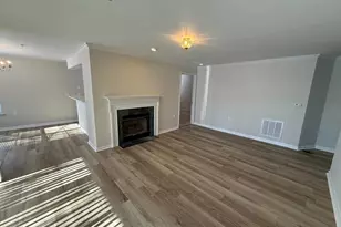 115 Timberbrook Ln, Gaithersburg, MD 20878 - Photo 5