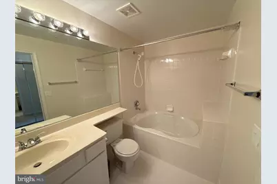115 Timberbrook Lane #101, Gaithersburg, MD 20878 - Photo 15
