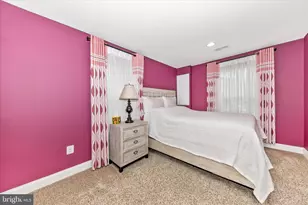 19740 Vaughn Landing Dr Dr, Germantown, MD 20874 - Photo 5