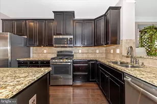 19740 Vaughn Landing Dr Dr, Germantown, MD 20874 - Photo 9