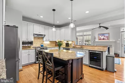 12414 Falconbridge Drive, North Potomac, MD 20878 - Photo 9