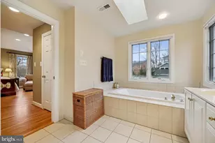 8807 Ridge Rd, Bethesda, MD 20817 - Photo 21