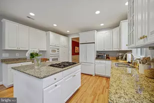 8807 Ridge Rd, Bethesda, MD 20817 - Photo 13