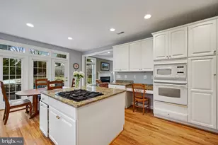 8807 Ridge Rd, Bethesda, MD 20817 - Photo 11