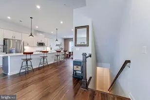 16342 Connors Wy, Rockville, MD 20855 - Photo 9