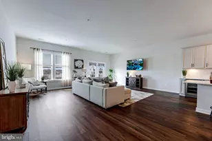 16342 Connors Wy, Rockville, MD 20855 - Photo 3