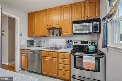 6417 Camrose Terrace, Bethesda, MD 20817 - Photo 11