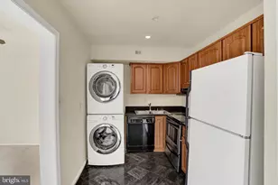 863 Azalea Dr, Rockville, MD 20850 - Photo 9