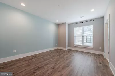 11382 Emerald Park Road, Potomac, MD 20854 - Photo 13