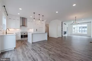 11382 Emerald Park Rd, Potomac, MD 20854 - Photo 7