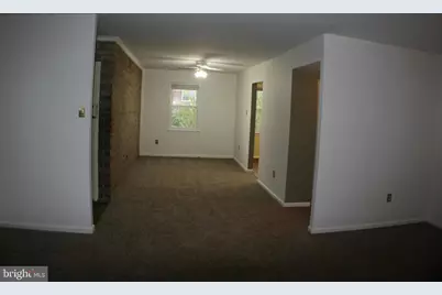 734 Quince Orchard Boulevard #201, Gaithersburg, MD 20878 - Photo 5