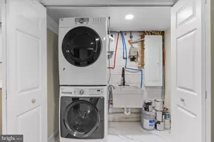 9320 Judge Pl, Montgomery Village, MD 20886 - Photo 37